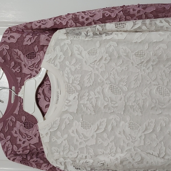 BUNDLE 2 FOREVER 21-Sweaters - Picture 5 of 6